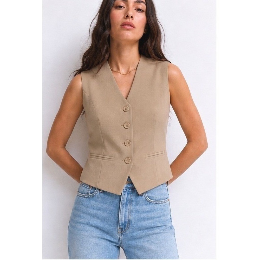 Sincerely Jules Womens Tan Beige Tailored Button Front Waistcoat Vest Size M NWT